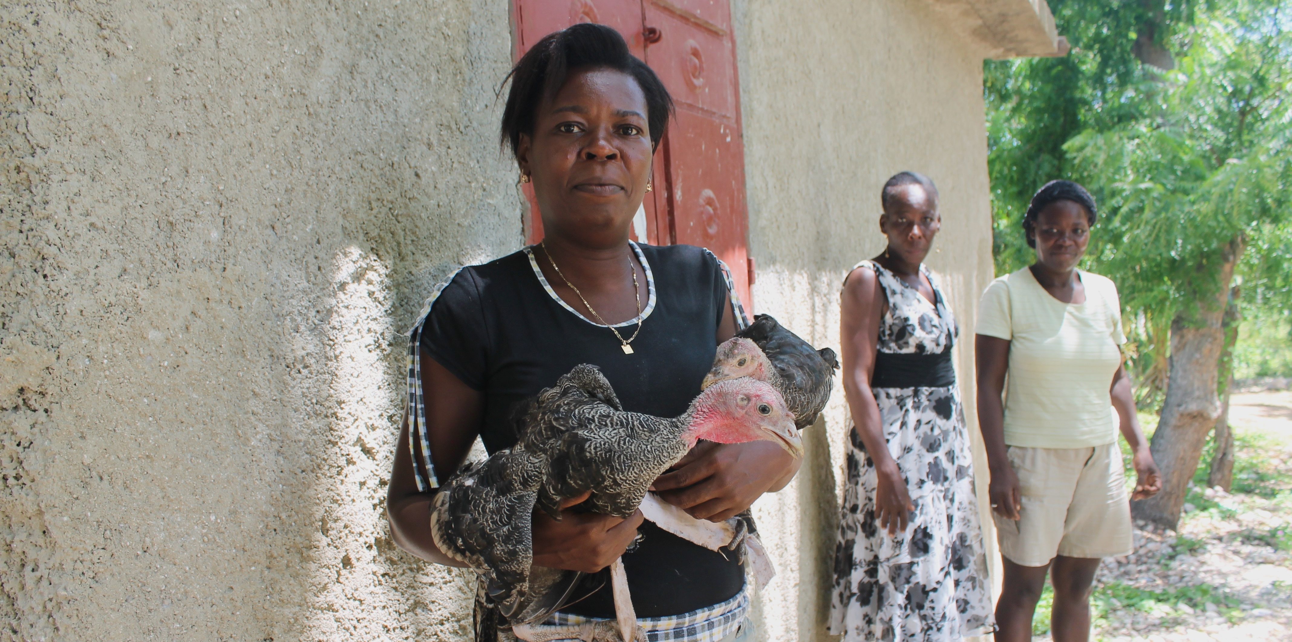 Lafond Women with Turkey